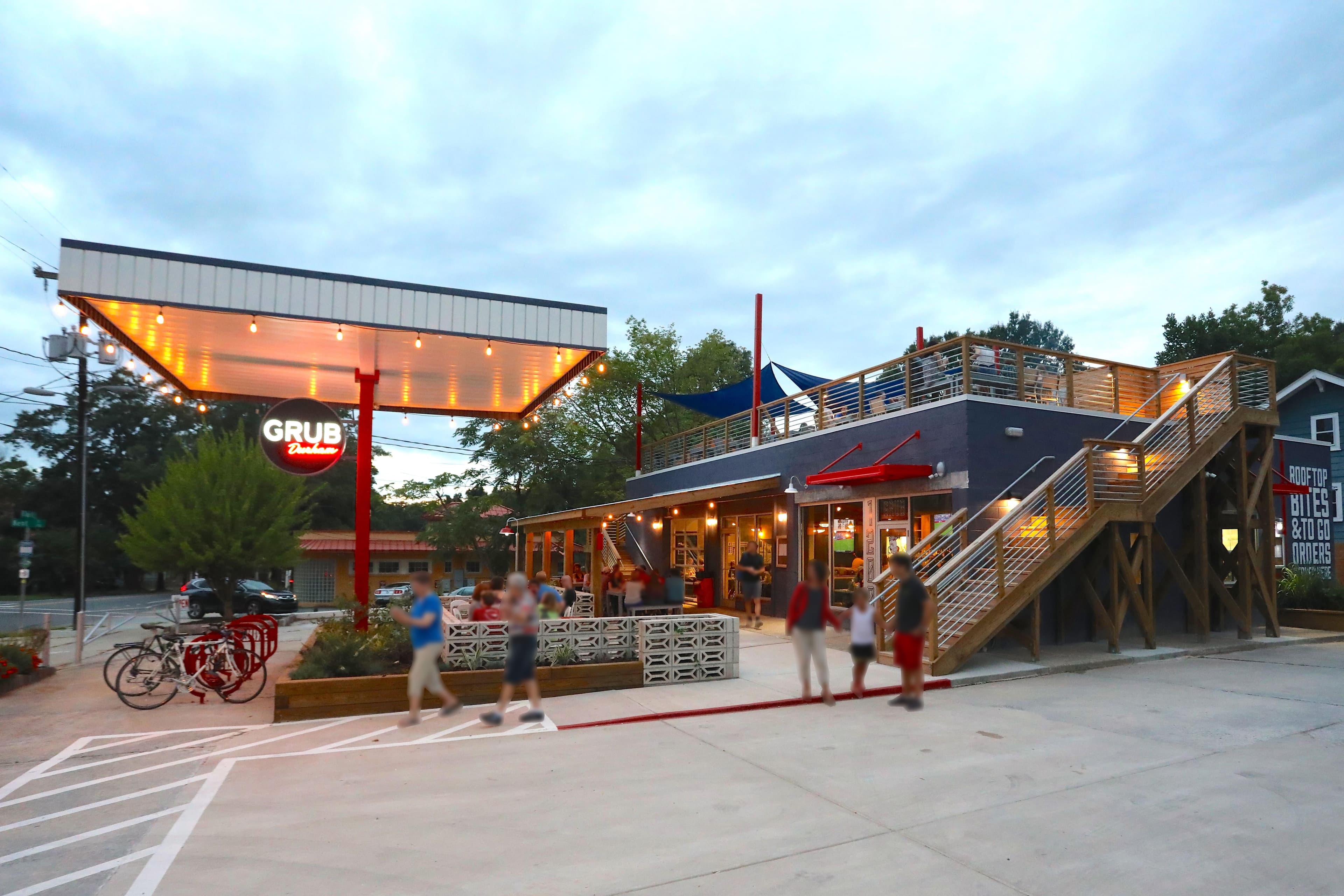 an outside of a restaurant